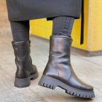 Ботинки высокие с молнией на тракторной подошве