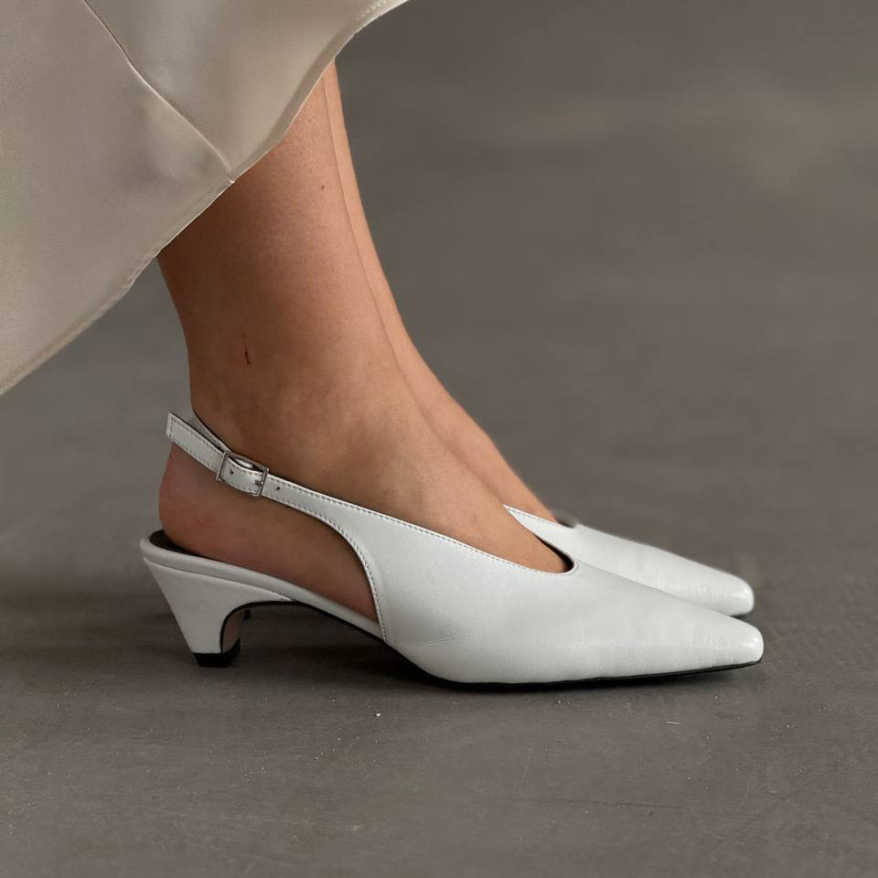 408481-16 800 2 Слінгбеки шкіряні білі - Зображення 1