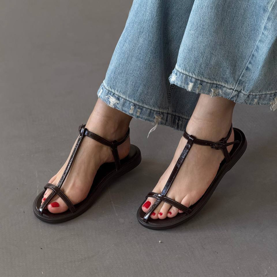 800 3 Босоніжки лаковані коричневі - Зображення 1